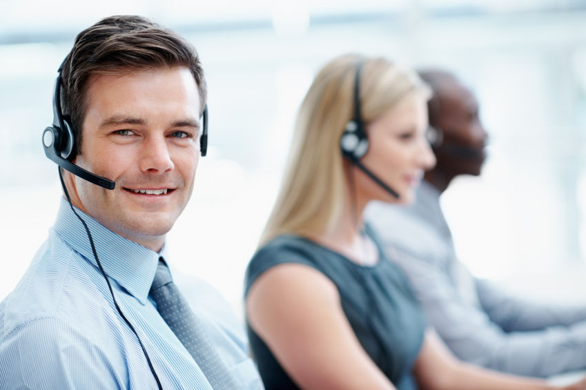 Five Tips for Choosing the Right Phone Answering Service